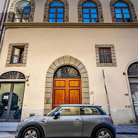 Florence Old Town Apartment ภายนอก รูปภาพ