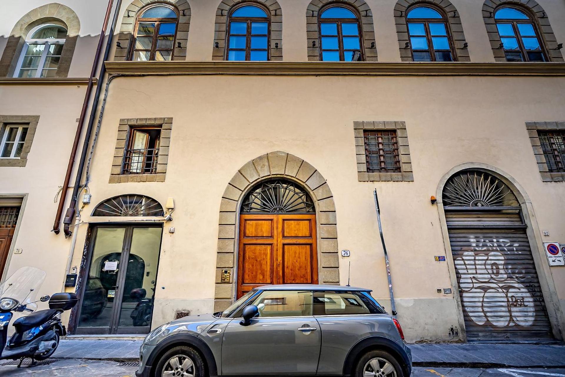 Florence Old Town Apartment ภายนอก รูปภาพ