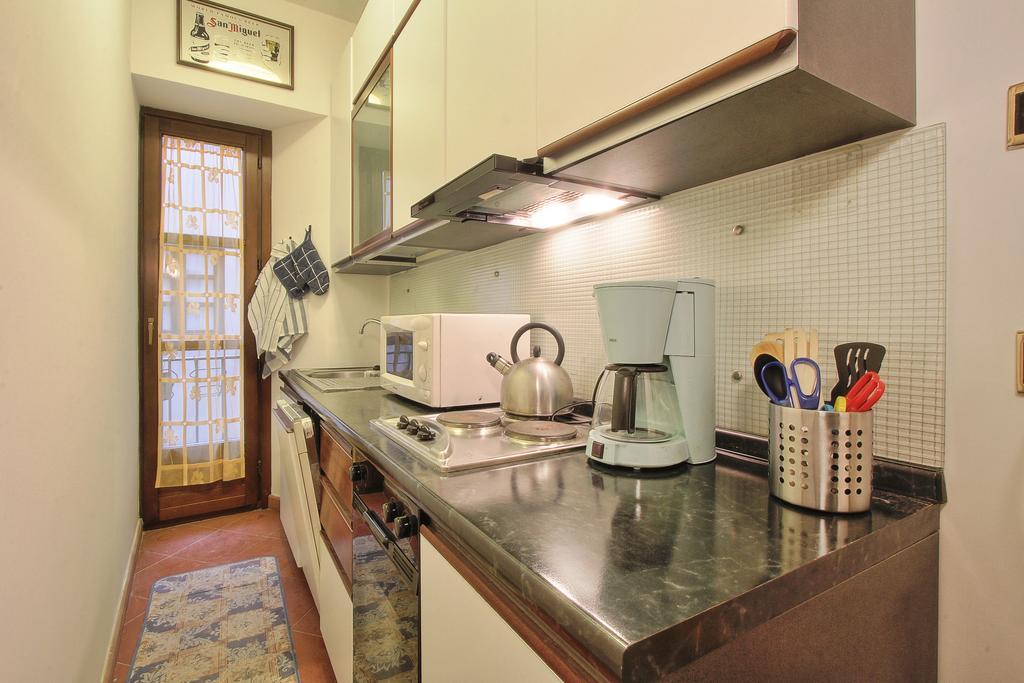 Florence Old Town Apartment ภายนอก รูปภาพ
